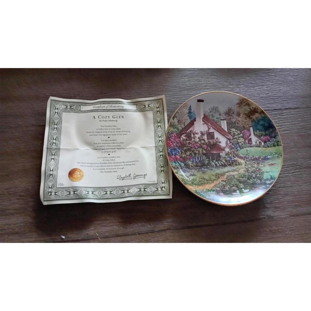 Franklin Mint A Cozy Glen By Violet Schwenig #O5750‎ Collectible Display Plate
